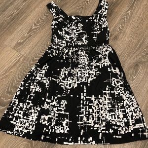 Black and white abstract dress